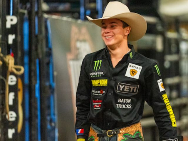 'Imagem de destaque do post: 'John Crimber vence primeiro título na PRCA e reassume liderança no ranking mundial do PBR